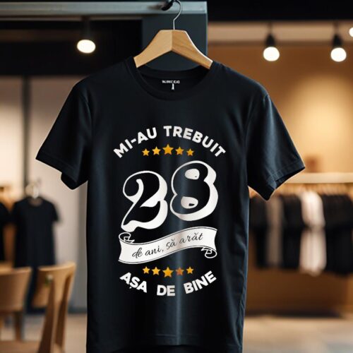 mi-au trebuit 28 de ani model6_negru_Tricou
